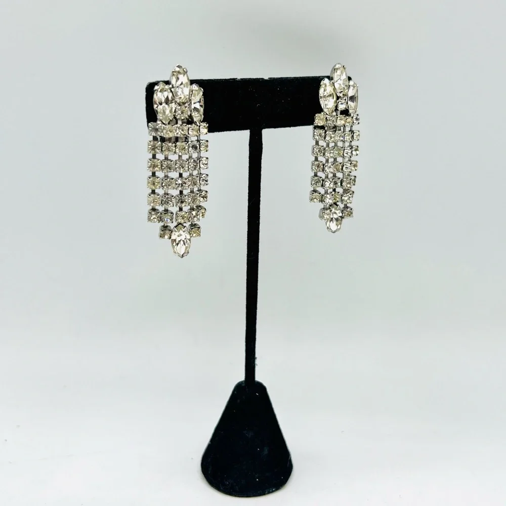 Vintage rhinestone fringe clip on earrings costume jewelry silver tone